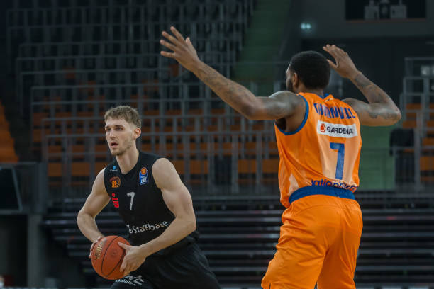 赛场直接交 赛场直接交