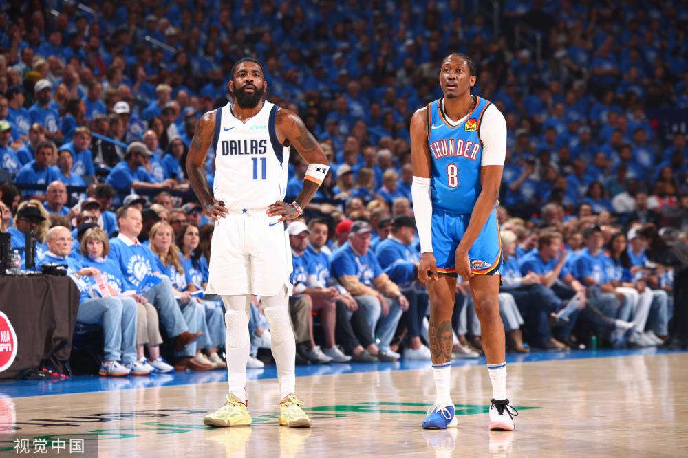 在这个焦点 在这个焦点